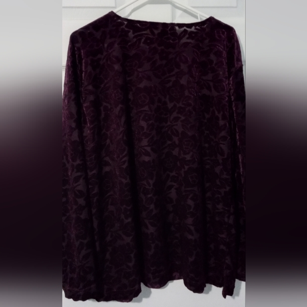 Luxurious Velvet Floral Top in Deep Purple - Picture 5 of 5